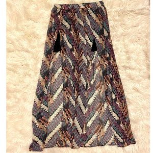 Pretty Maxi Skirt sith double slits